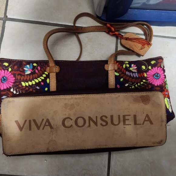 Consuela Sonoma Wine East West Tote - Picture 3 of 5